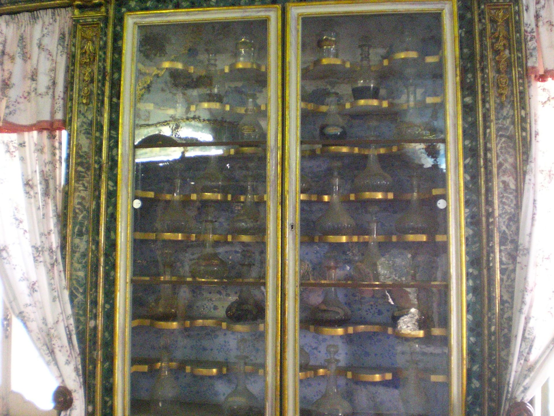 Trisulti's Pharmacy (6).JPG